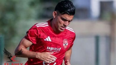 بن شرقي وعبد القادر على دكة بدلاء الأهلي لمواجهة المصري