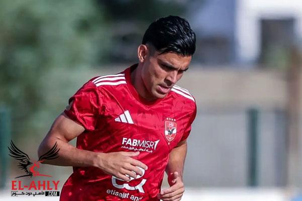 بن شرقي وعبد القادر على دكة بدلاء الأهلي لمواجهة المصري