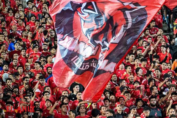 فتح باب الحجز لمباراة الأهلي وشبيبة القبائل الجزائري