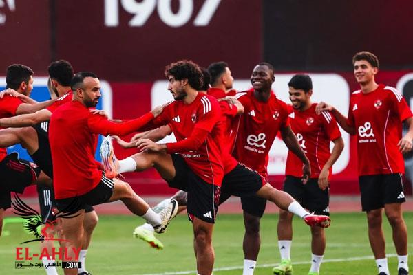 أبرز مباريات اليوم والقنوات الناقلة: الأهلي ضد شبيبة القبائل وليفربول يواجه نوتنجهام