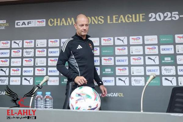 توروب يعلن تشكيل الأهلي لمواجهة شبيبة القبائل الجزائري