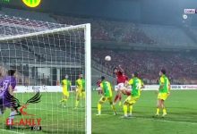 رأسية تريزيجيه تتقدم للأهلي أمام شبيبة القبائل