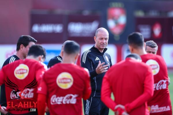 توروب يحلل خطة الجيش الملكي للاعبي الأهلي