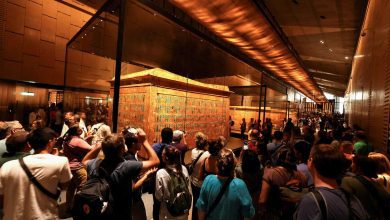 امرأة تتزوج عريساً افتراضياً أنشأته في