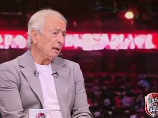 تعليق مثير من حلمي طولان على أنباء رحيل فيريرا عن الزمالك.. "ظلم الأبيض"