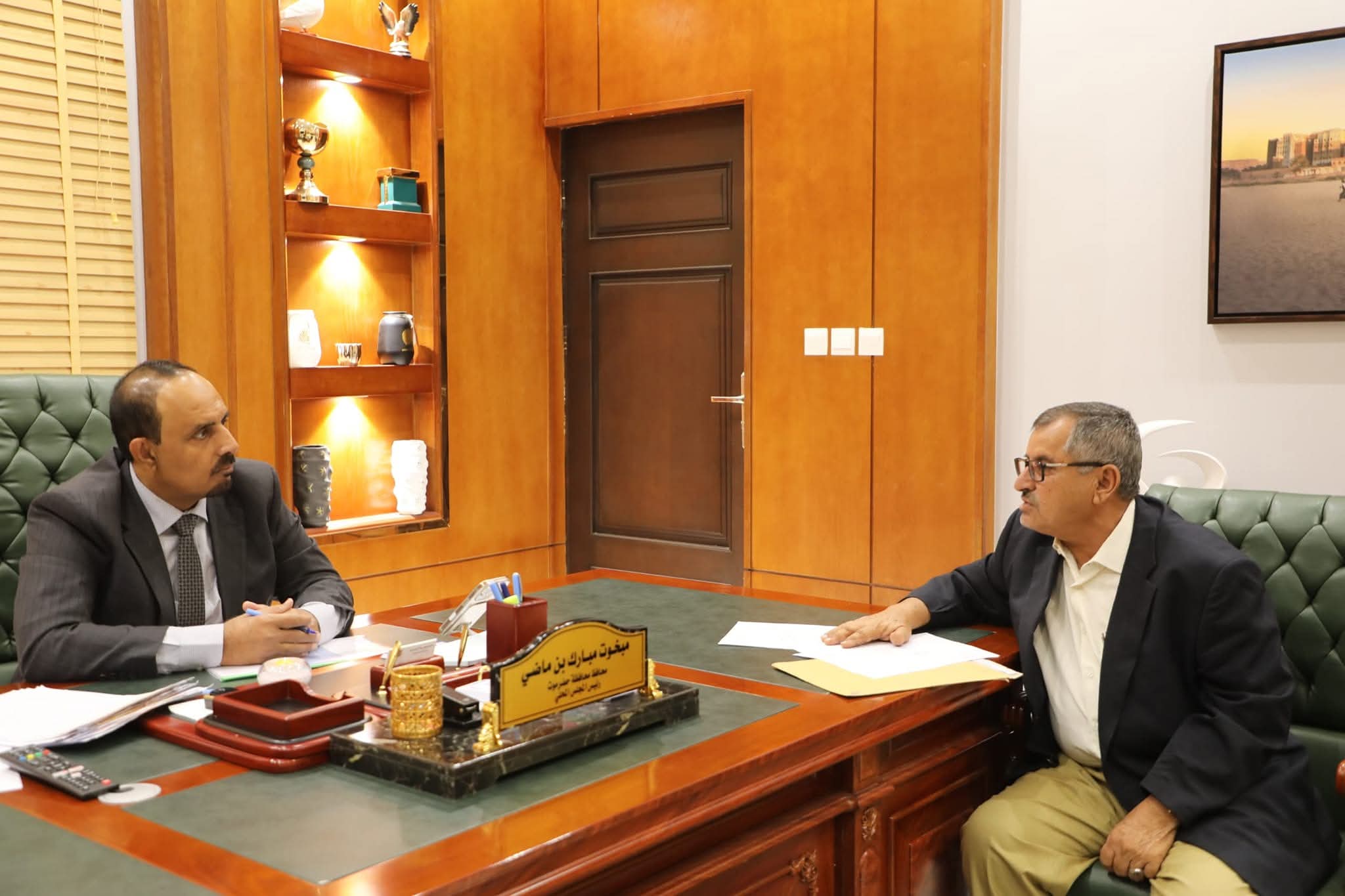 اخبار-حضرموت-|-محافظ-حضرموت-يطلع-على-إنجازات-صندوق-الرعاية-الاجتماعية