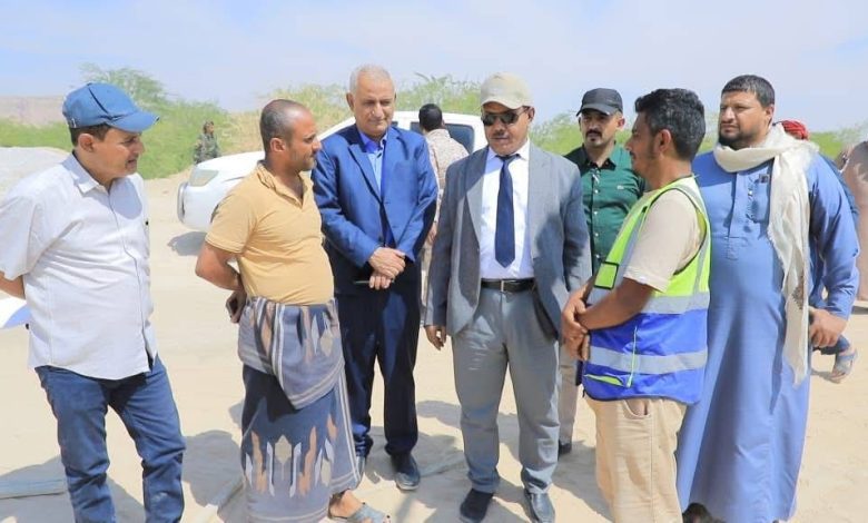 اخبار-حضرموت-|-الوكيل-#العامري-يتفقد-سير-الأعمال-في-#مشروع-جسر-مدوده-بمدينة-سيئون