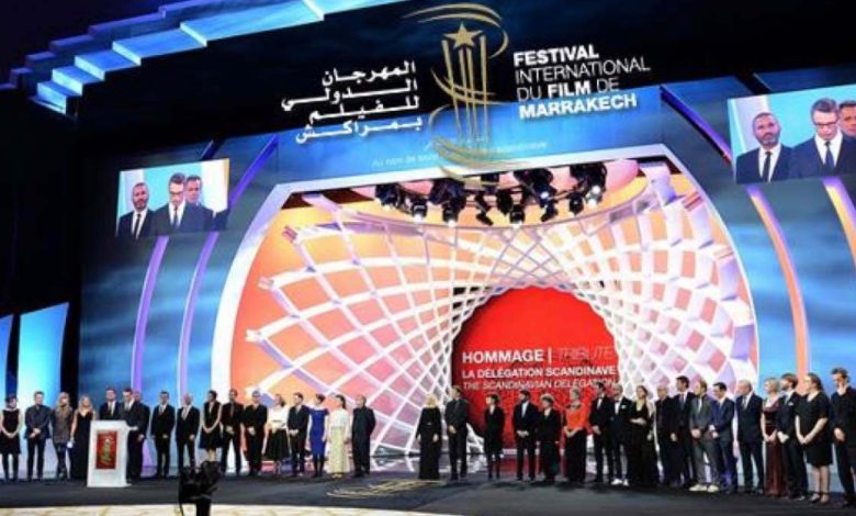 عملية شفط دهون فاشلة تنهي مسيرة مغنية تركية (فيديو)