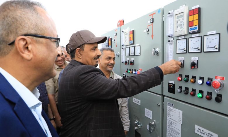 اخبار-حضرموت-|-محافظ-#حضرموت-يُدشّن-مشاريعًا-#كهربائية-حيوية-بقدرة-61.5-ميجافولت-أمبير-لتخفيف-الأحمال-وتحسين-الخدمة-بمديرية-المكلا
