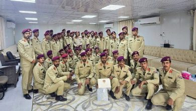 اخبار-حضرموت-|-خريجو-الدفعة-الثالثة-من-كلية-زايد-العسكرية-من-أبناء-حضرموت-يتسلّمون-شهادات-تخرّجهم-من-قيادة-التحالف-العربي-بالمكلا