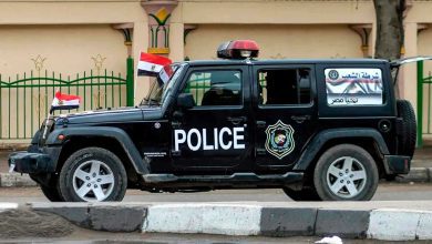 اتهام مذيعة أخبار بقتل والدتها طعنا في كانساس