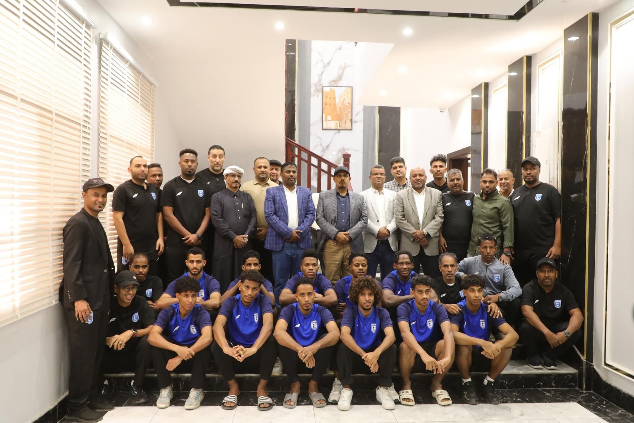 اخبار-حضرموت-|-#المحافظ-بن-ماضي-يشيد-بروح-#العزيمة-والإصرار-التي-تحلّى-بها-اللاعبون-والجهازان-الفني-والإداري-للفريق