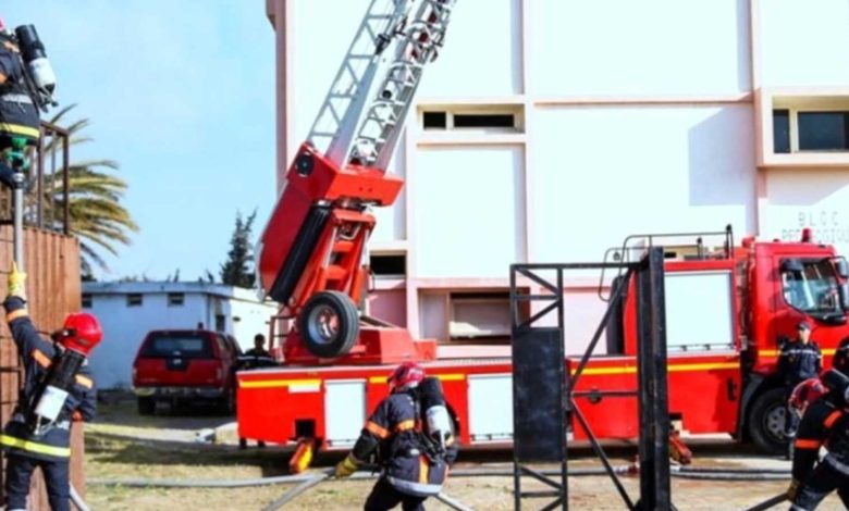 المجمع السكني الذي تعرض للحريق