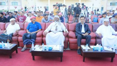 اخبار-حضرموت-|-باتيس-يشيد-باحتفالية-الحارث-2025-للصقور-ويؤكد-دعم-المجلس-للفعاليات-العريقة-في-المحافظة