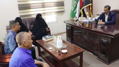 اخبار-حضرموت-|-باتيس-يلتقي-مدير-صندوق-الرعاية-الاجتماعية-وقيادة-مركز-إصرار-لذوي-الهمم-بالحامي