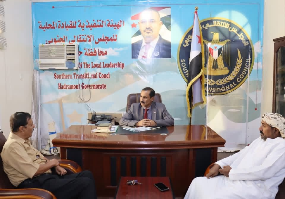 اخبار-حضرموت-|-القائم-بأعمال-رئيس-تنفيذية-انتقالي-حضرموت-يشيد-بدور-ملتقى-نهد-الانتقالي-في-نشر-الوعي-الجنوبي