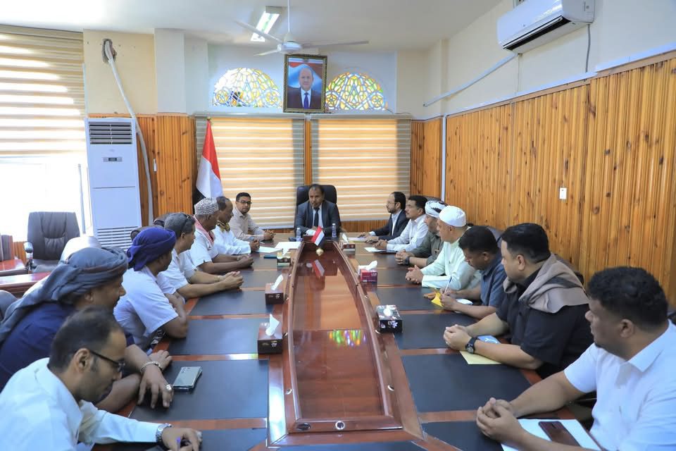 اخبار-حضرموت-|-الوكيل-العامري-يطلع-على-استعدادات-نادي-اتحاد-حضرموت-للمشاركة-في-دوري-الدرجة-الثانية