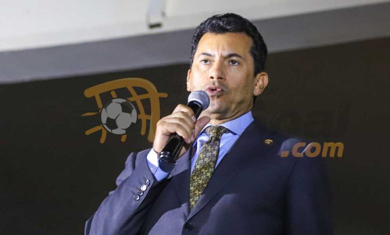 وزير الرياضة يتحدث عن أرض الزمالك ..وحقيقة الخلاف بين أبو ريدة وحسام حسن