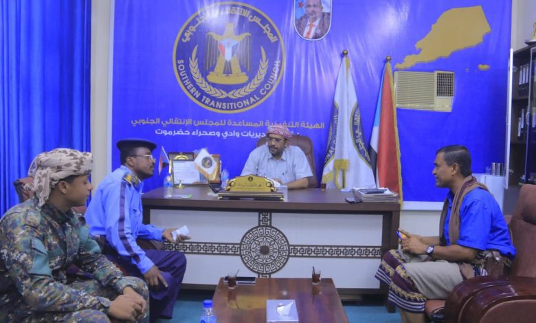 اخبار-حضرموت-|-انتقالي-وادي-وصحراء-حضرموت-يطلع-على-خطة-شرطة-السير-لتسهيل-حركة-الحشود-المشاركة-في-فعالية-30-نوفمبر