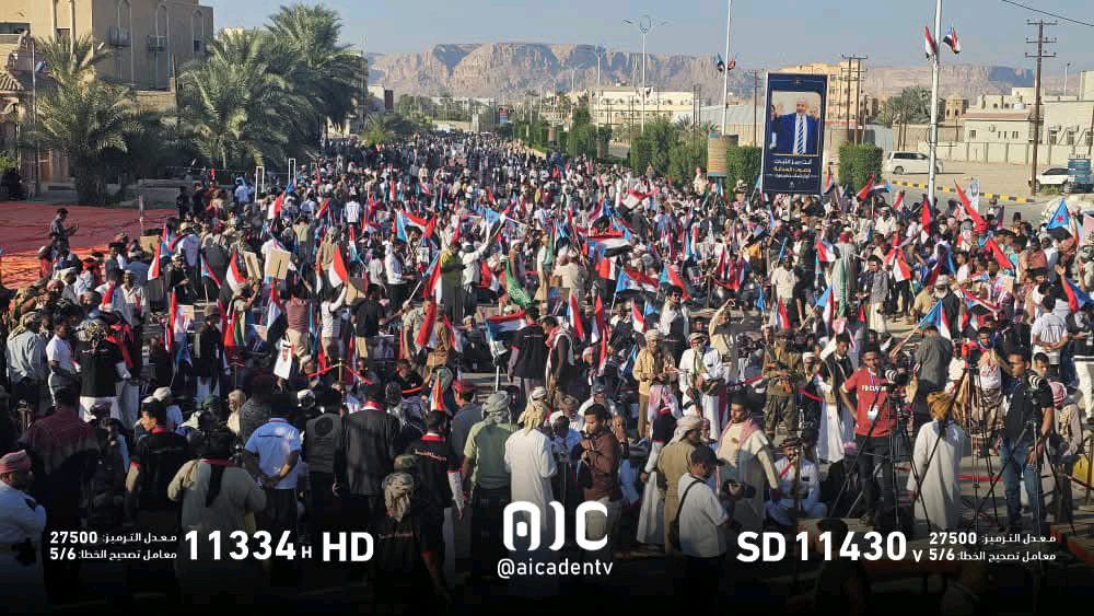اخبار-حضرموت-|-صور-حصرية-توثّق-لحظات-وصول-وفود-الذكرى-الـ30-نوفمبر-إلى-سيئون