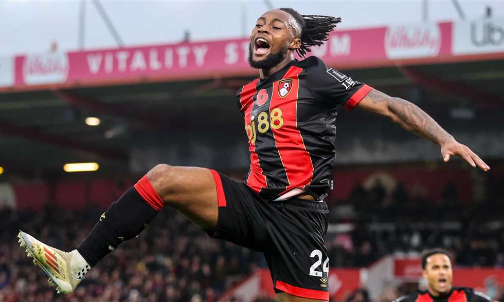 تقرير: 5 أندية إنجليزية ترغب في ضم سيمينيو.. وليفربول المرشح الأبرز