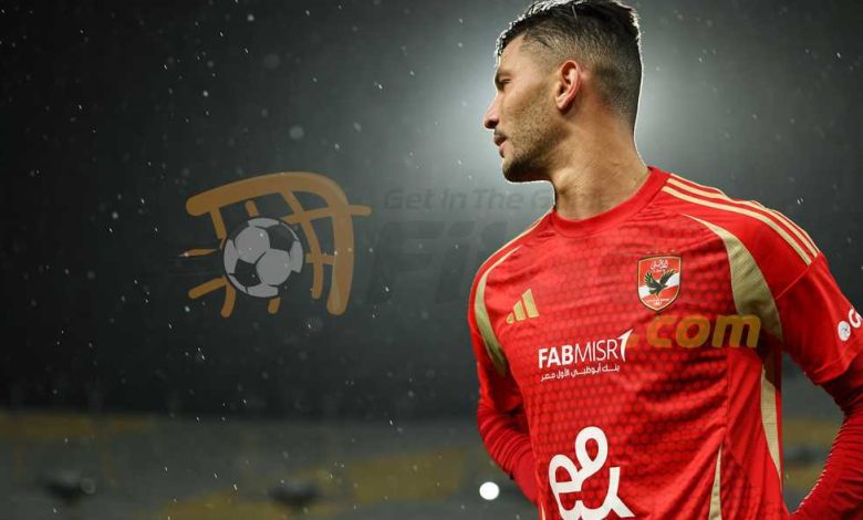 والده لـ في الجول: أشرف داري لا يفكر في الرحيل عن الأهلي