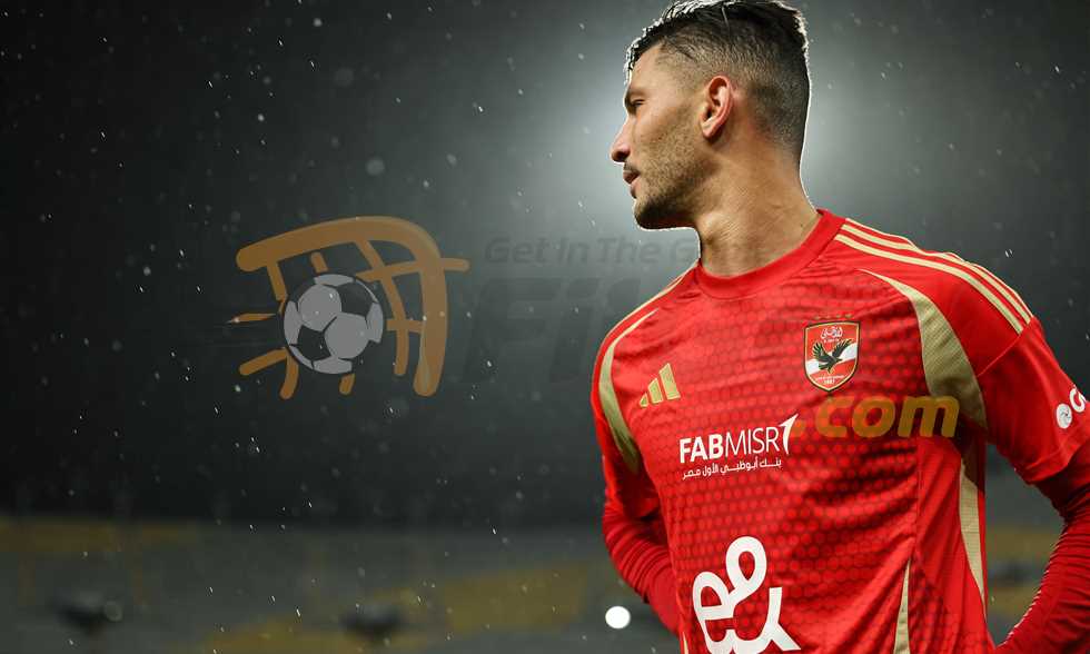 والده لـ في الجول: أشرف داري لا يفكر في الرحيل عن الأهلي