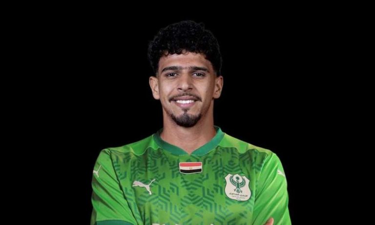 خبر في الجول - نقل أبو الخير إلى المستشفى عقب الاصطدام في مباراة المصري