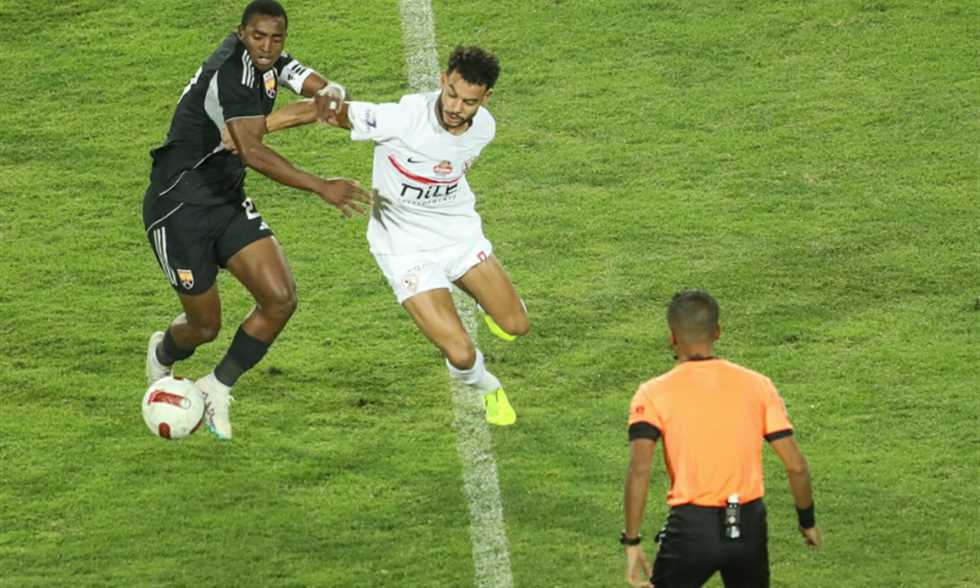 خبر في الجول - نقل نبيل عماد للمستشفى عقب إصابته ضد زيسكو