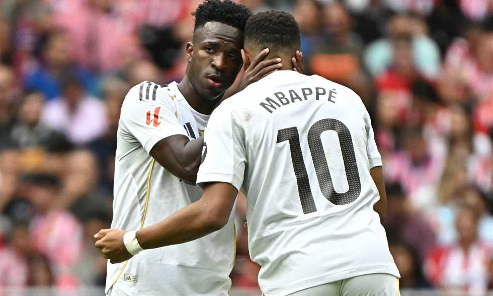 تقرير: فينيسيوس يطلب الحصول على نفس راتب مبابي لتجديد عقده مع ريال مدريد