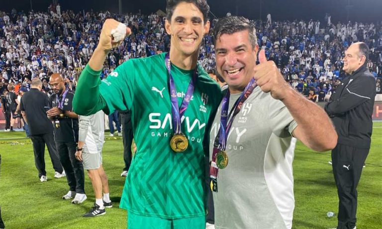 سبق له تدريب بونو وعمل في مصر.. تعرف على فيتور بيريرا مدرب حراس الزمالك