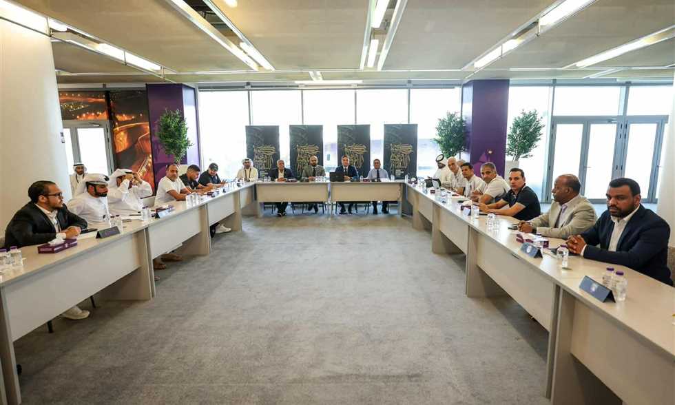 الكشف عن ألوان قمصان مباراة الأهلي وسيراميكا كليوباترا في السوبر المصري