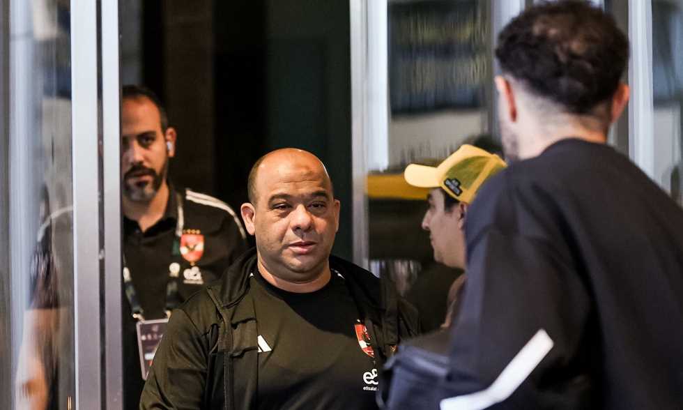 وليد صلاح: الأهلي أقوى فريق في إفريقيا.. والفوز بالسوبر عادي