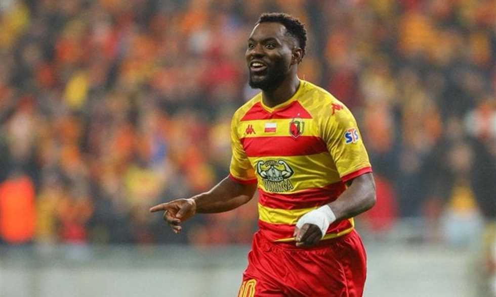 تقارير بولندية: الأهلي مهتم بضم هداف دوري المؤتمر الأوروبي