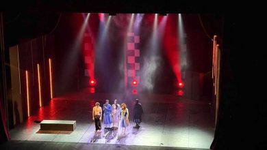 موجة غضب بعد جرّ شرطي لامرأة حامل في الهند (فيديو)