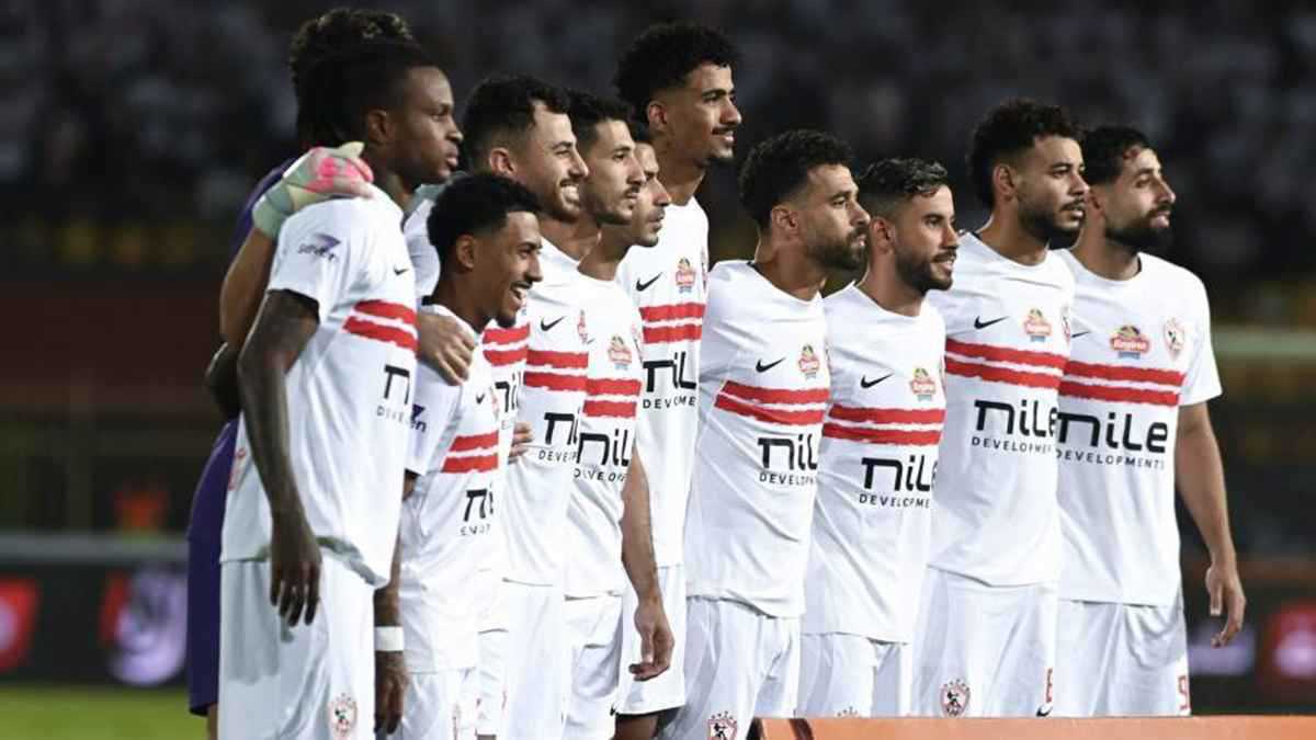 بكاء وانهيار مذيعة قناة الزمالك في وداع محمد صبري (فيديو)