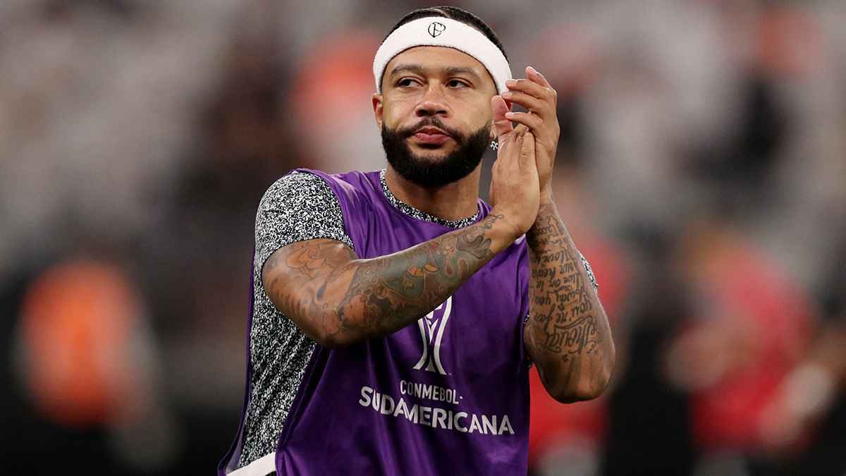 حدث تواصل.. أول تحرك من توتنهام لحسم صفقة نجم الأهلي السعودي