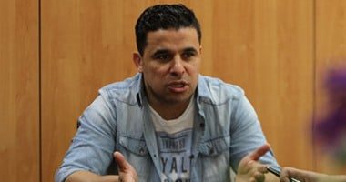 عزاء والد الإعلامية دينا سليم وحما خالد الغندور بمسجد الشرطة بالشيخ زايد