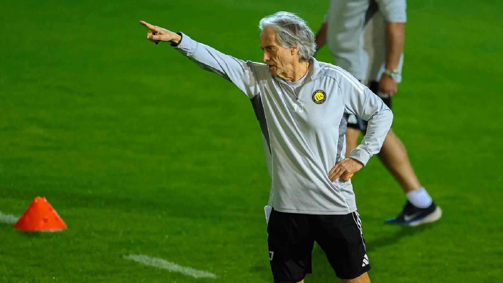 استعدادا لحياته بعد الاعتزال.. كريستيانو رونالدو يفتتح مشروعا جديدا