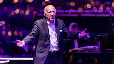 فنان يعتزم جمع دولار من كل مواطن لنصب تماثيله في المدن العراقية