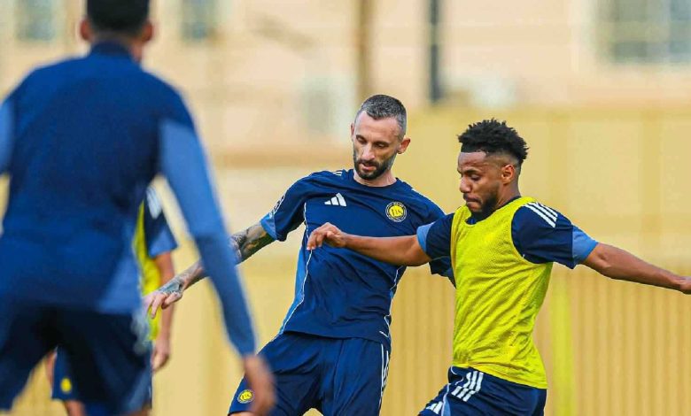 أحرز هاتريك مرتين.. إيطاليا تستعد لنزاع قوي لخطف نجل بوفون من منتخب التشيك