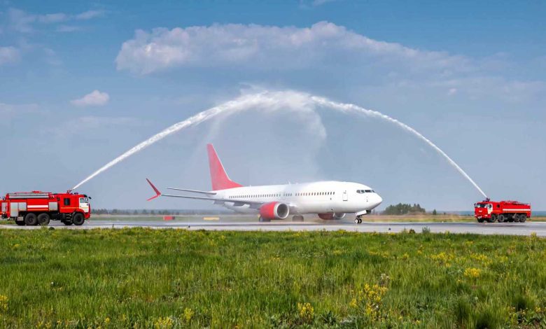 ما سبب رش الطائرات بالماء قبل الإقلاع؟