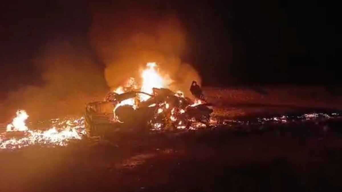 بفيديو مؤثر.. بائع هندي يُطارد راكبا متخلفا عن الدفع