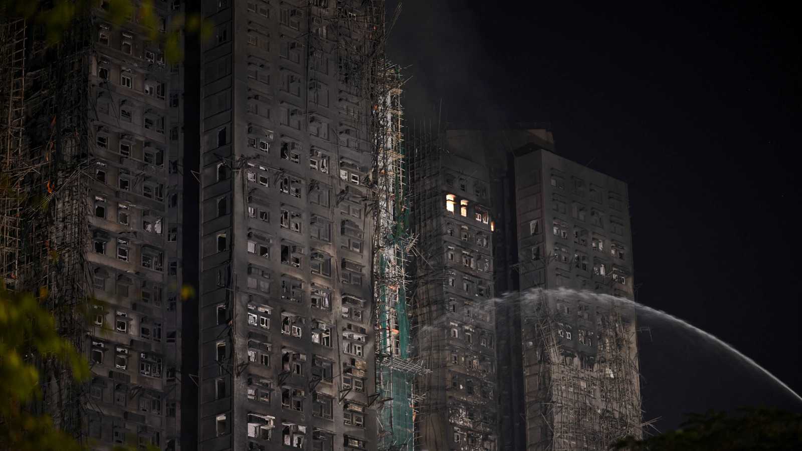 تدهور الحالة الصحية لفضل شاكر في السجن