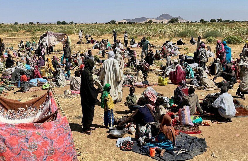 خاطفو أستاذ جامعي سوداني في الفاشر يطلبون ملياري جنيه فدية (فيديو)