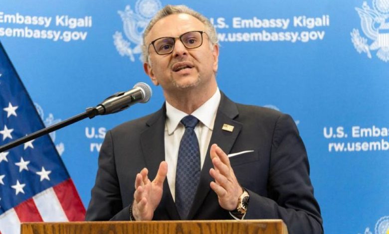 مسعد بولس يدعو أطراف النزاع بالسودان للموافقة على "هدنة إنسانية لمدة 3 أشهر"