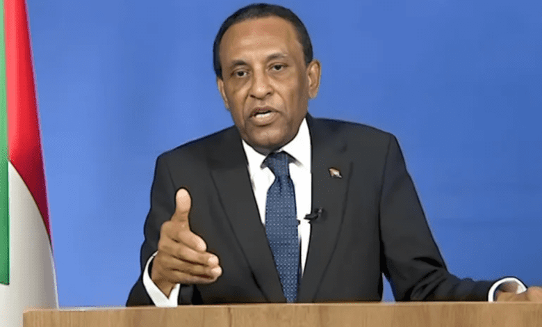 مصدر عسكري سوداني: لا اتجاه لإقالة رئيس الوزراء كامل إدريس وزيارته لجنيف بغرض العلاج