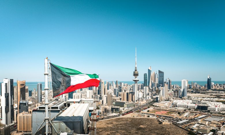 سوداني يتبرأ من والديه للحصول على الجنسية الكويتية والحكم فيه: مؤبد