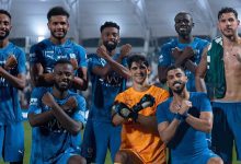 تشبه جورجينا رودريغيز.. مَن دعاء لحياوي التي أحيت حفل الكاف؟ (صور)