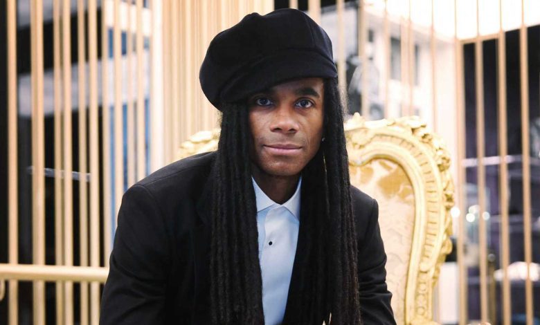 طبق وحيد يومياً.. تفاصيل صادمة عن ظروف سجن ساركوزي